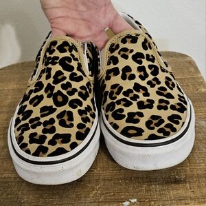 Leopard print Vans slip ons